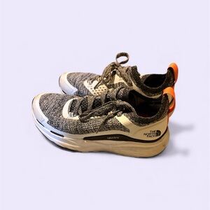 The North Face Vectiv trail runners 6